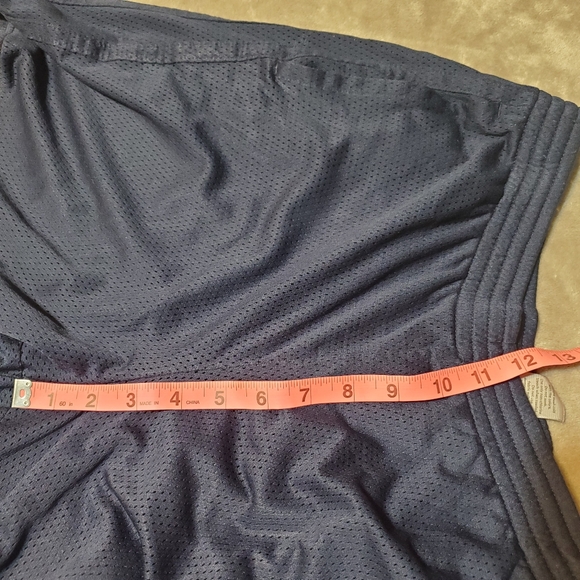 Champion navy blue mesh basketball shorts men size med. Pre-owned - Picture 7 of 7